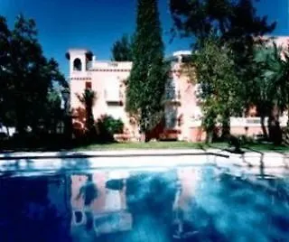 Hotel Villa Paradiso Dell'Etna San Giovanni La Punta 4*,